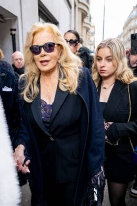 Arrivals at the Stéphane Rolland Spring Summer 2025 Haute Couture Collection show at Salle Pleyel during Paris Fashion Week PFW Sylvie Vartan and daughter Darina Scotti Arrivals at the Stéphane Rolland Spring Summer 2025 Haute Couture Collection show at Salle Pleyel during Paris Fashion Week PFW , France, on January 28, 2025 Pierre Perusseau Bestimage Arrivals at the Stéphane Rolland Spring Summer 2025 Haute Couture Collection show at Salle Pleyel during Paris Fashion Week PFW , France, on January 28, 2025 Pierre Perusseau Bestimage Paris France  Copyright: xTizianoxDaxSilvax-xPierrexPerusseaux xBestimagexTizianoxDaxSilvax-xPierrexPerusseaux xBestimagex