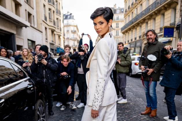 Entertainment Bilder des Tages Arrivals at the Stéphane Rolland salle Pleyel Haute Couture Collection Spring Summer 2025 show during Paris Fashion Week PFW Eve Gilles Arrivals at the Stéphane Rolland salle Pleyel Haute Couture Collection Spring Summer 2025 show during Paris Fashion Week PFW , France, on January 28, 2025 Pierre Perusseau Bestimage Arrivals at the Stéphane Rolland Spring Summer 2025 Haute Couture Collection show at Salle Pleyel during Paris Fashion Week PFW , France, on January 28, 2025 Pierre Perusseau Bestimage Paris France  Copyright: xTizianoxDaxSilvax-xPierrexPerusseaux xBestimagexTizianoxDaxSilvax-xPierrexPerusseaux xBestimagex