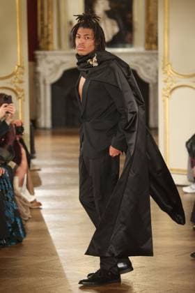 PFW Henry Samuel Klum Henry Samuel Klum (Son of Heidi Klum and Seal) walks the runway during the Lena Erziak Women s Haute-Couture Spring Summer 2025 show as part of Paris Fashion Week in Paris, France on January 28, 2025. Photo by Jerome Dominé ABACAPRESS.COM  Copyright: xDominexJerome ABACAx