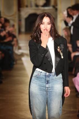 PFW Lena Erziak Runway A Model walks the runway during the Lena Erziak Women s Haute-Couture Spring Summer 2025 show as part of Paris Fashion Week in Paris, France on January 28, 2025. Photo by Jerome Dominé ABACAPRESS.COM  Copyright: xDominexJerome ABACAx