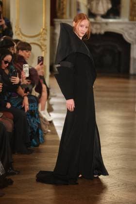PFW Lena Erziak Runway A Model walks the runway during the Lena Erziak Women s Haute-Couture Spring Summer 2025 show as part of Paris Fashion Week in Paris, France on January 28, 2025. Photo by Jerome Dominé ABACAPRESS.COM  Copyright: xDominexJerome ABACAx