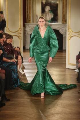 PFW Lena Erziak Runway A Model walks the runway during the Lena Erziak Women s Haute-Couture Spring Summer 2025 show as part of Paris Fashion Week in Paris, France on January 28, 2025. Photo by Jerome Dominé ABACAPRESS.COM  Copyright: xDominexJerome ABACAx