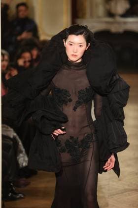 PFW Lena Erziak Runway A Model walks the runway during the Lena Erziak Women s Haute-Couture Spring Summer 2025 show as part of Paris Fashion Week in Paris, France on January 28, 2025. Photo by Jerome Dominé ABACAPRESS.COM  Copyright: xDominexJerome ABACAx
