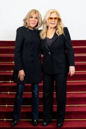 PFW - Stephane Rolland HC - Photocall NB Brigitte Macron, Sylvie Vartan attends the Schiaparelli Haute Couture Spring-Summer 2025 show as part of Paris Fashion Week on January 28 2025 in Paris, France. Photo by Nasser Berzane ABACAPRESS.COM Paris France  Copyright: xBerzanexNasser ABACAx