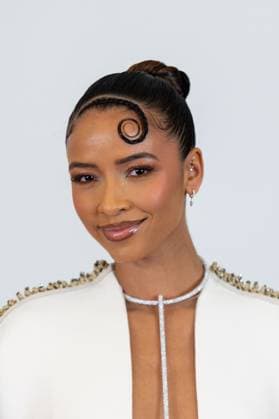 PFW - Stephane Rolland HC - Photocall NB Flora Coquerel attends the Schiaparelli Haute Couture Spring-Summer 2025 show as part of Paris Fashion Week on January 28 2025 in Paris, France. Photo by Nasser Berzane ABACAPRESS.COM Paris France  Copyright: xBerzanexNasser ABACAx