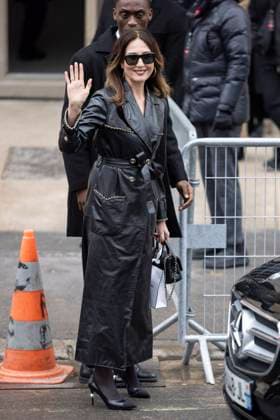 PFW - Chanel Exit Paris, France - January 28: Elsa Zylberstein leaves Chanel fashion show during the Haute Couture Fall Winter 2025 - 2026 Fashion Week on January 28, 2025 in Paris, France. Photo by Marco Piovanotto ABACAPRESS.COM Paris France  Copyright: xPiovanottoxMarco ABACAx