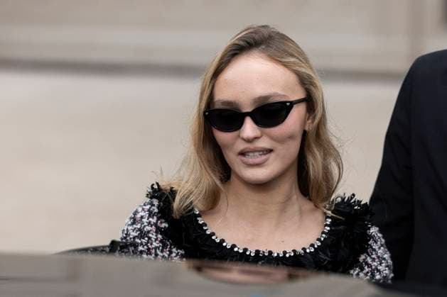 PFW - Chanel Exit Paris, France - January 28: Lily Rose Depp leaves Chanel fashion show during the Haute Couture Fall Winter 2025 - 2026 Fashion Week on January 28, 2025 in Paris, France. Photo by Marco Piovanotto ABACAPRESS.COM Paris France  Copyright: xPiovanottoxMarco ABACAx