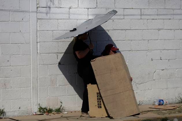 Facilities Of The Mexican Commission For Refugee Assistance In Mexico, Saturated By Mass Deportation After The Return Of Donald Trump To The Presidency Of The United States Migrants are stranded in Mexico, outside the facilities of the Mexican Commission for Refugee Assistance in the State of Mexico, waiting for an appointment to apply for a Visitor Card for Humanitarian Reasons to access health services and employment opportunities in Mexico while they are being assisted. They report that the CBP One application has stopped working, which, through an appointment, would allow them possible migratory flow to the United States and reduce the possibility of organized crime affecting their movement, among other challenges they face in their  Copyright: xGerardoxVieyrax originalFilename: vieyra-notitle250128_npsn0.jpg