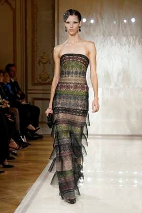 Giorgio Armani Prive Haute Couture Spring Summer 2025, Paris, 28 January 2025 Giorgio Armani Prive Haute Couture Spring Summer 2025 runway, Paris, France, 28 January 2025., Credit:x Avalon Paris, France  Copyright: xxx xAvalonx 0958491502