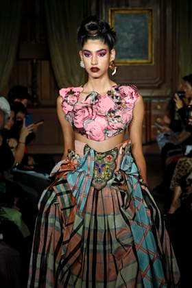 Ronald van der Kemp Haute Couture Spring Summer 2025, Paris, 28 January 2025 Ronald van der Kemp RVDK Haute Couture Spring Summer 2025 runway, Paris, France, 28 January 2025., Credit:x Avalon Paris, France  Copyright: xxx xAvalonx 0958511260