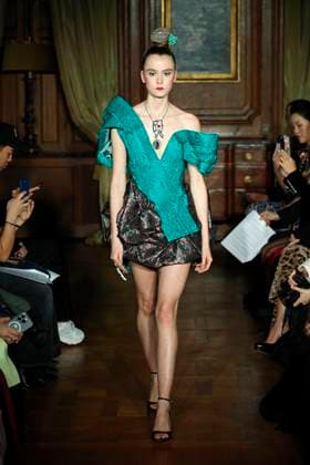 Ronald van der Kemp Haute Couture Spring Summer 2025, Paris, 28 January 2025 Ronald van der Kemp RVDK Haute Couture Spring Summer 2025 runway, Paris, France, 28 January 2025., Credit:x Avalon Paris, France  Copyright: xxx xAvalonx 0958512015