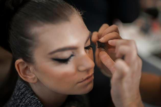 PFW - Franck Sorbier Backstage Backstage before the Franck Sorbier Haute-Couture Spring Summer 2025 show as part of Paris Fashion Week in Paris, France on January 29, 2025. Photo by Eliot Blondet ABACAPRESS.COM Paris France  Copyright: xBlondetxEliot ABACAx