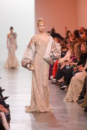 PFW - Elie Saab Runway A model walks the runway during the Elie Saab Haute-Couture Spring Summer 2025 show as part of Paris Fashion Week in Paris, France on January 29, 2025. Photo by Ammar Abd Rabbo ABACAPRESS.COM Paris France  Copyright: xAbdxRabboxAmmar ABACAx