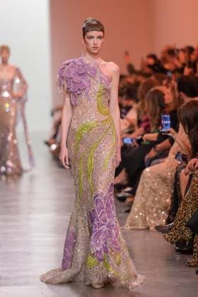PFW - Elie Saab Runway A model walks the runway during the Elie Saab Haute-Couture Spring Summer 2025 show as part of Paris Fashion Week in Paris, France on January 29, 2025. Photo by Ammar Abd Rabbo ABACAPRESS.COM Paris France  Copyright: xAbdxRabboxAmmar ABACAx
