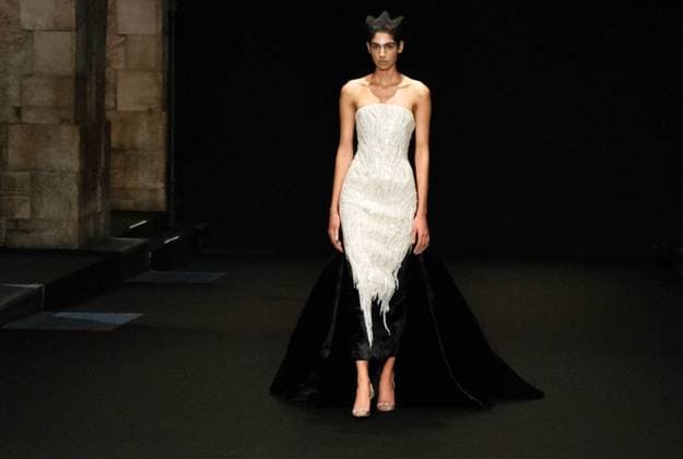 paris fashion week haute couture gaurav gupta sylvie lefort photography MAXPPP 29 01 2025 @sylvie Lefort Photography MAXPPP 29 01 25 Models present creations from the Sprint summer 2025 26 Haute Couture collection by Gaurav Gupta during the Paris Fashion Week, in Paris, France JANUARY 29th 2025 The presentation of the Womens collections Haute Couture from 27th january 2025 to 30th January 25 -  Copyright: xmaxpppxsylviexlefortxphotographyx LFR202501299151 LFR202501299151