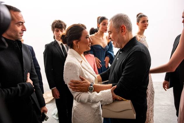 PFW - Elie Saab Front Eva Longoria and Elie Saab attending the Elie Saab Haute Couture Spring-Summer 2025 show as part of Paris Fashion Week on January 29, 2025 in Paris, France. Photo by Ammar Abd Rabbo ABACAPRESS.COM Paris France  Copyright: xAbdxRabboxAmmar ABACAx