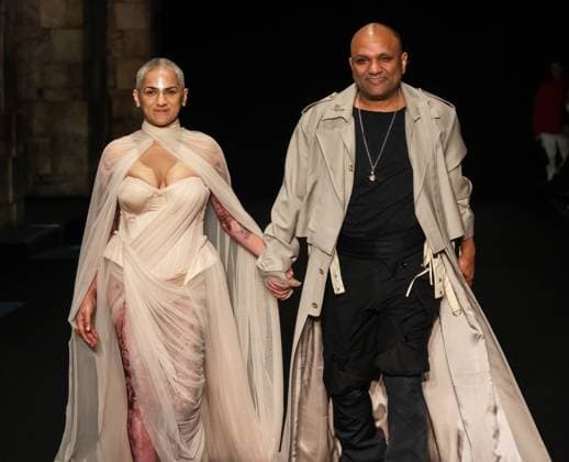 paris fashion week haute couture gaurav gupta sylvie lefort photography MAXPPP 29 01 2025 @sylvie Lefort Photography MAXPPP 29 01 25 Models present creations from the Sprint summer 2025 26 Haute Couture collection by Gaurav Gupta during the Paris Fashion Week, in Paris, France JANUARY 29th 2025 The presentation of the Womens collections Haute Couture from 27th january 2025 to 30th January 25 -  Copyright: xmaxpppxsylviexlefortxphotographyx LFR202501299204 LFR202501299204