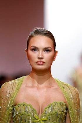 ELIE SAAB Haute Couture spring summer 2025, Paris January 2025 ELIE SAAB Haute Couture spring summer 2025, Paris January 2025, Credit:Zeppelin Avalon  Copyright: xZeppelinx xAvalonx 0958633791