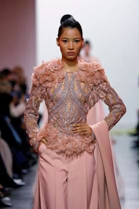 ELIE SAAB Haute Couture spring summer 2025, Paris January 2025 ELIE SAAB Haute Couture spring summer 2025, Paris January 2025, Credit:Zeppelin Avalon  Copyright: xZeppelinx xAvalonx 0958635207