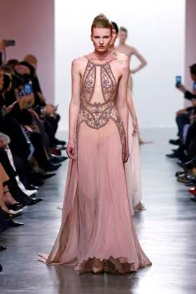 ELIE SAAB Haute Couture spring summer 2025, Paris January 2025 ELIE SAAB Haute Couture spring summer 2025, Paris January 2025, Credit:Zeppelin Avalon  Copyright: xZeppelinx xAvalonx 0958634727