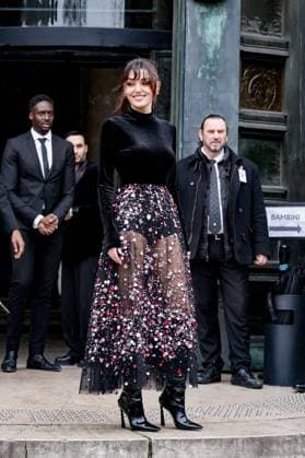 Arrivals and exits of the Elie Saab show at the Palais de Tokyo Haute Couture Spring Summer 2025 collection during Paris Fashion Week PFW Hande Ercel Arrivals and exits of the Elie Saab show at the Palais de Tokyo Haute Couture Spring Summer 2025 collection during Paris Fashion Week PFW , FRance, le 29 janvier 2025 Denis Guignebourg Bestimage Arrivals and exits of the Elie Saab show at the Palais de Tokyo Haute Couture Spring Summer 2025 collection during Paris Fashion Week PFW , France, January 29, 2025 Paris France  Copyright: xClovis-Guignebourg BestimagexClovis-Guignebourg Bestimagex