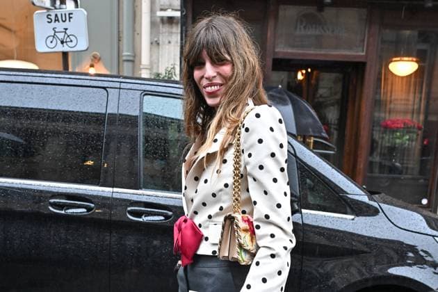 PFW Haute Couture Lou Doillon Exits Valentino Show JR Lou Doillon is seen exiting Valentino show during Haute Couture Fashion Week in Paris, France on January 29, 2025. Photo by Julien Reynaud APS-Medias ABACAPRESS.COM Paris France  Copyright: xReynaudxJulien APS-Medias ABACAx