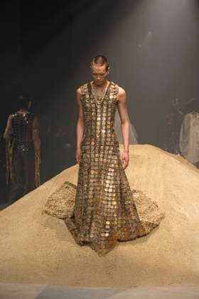 Yuima Nakazato Haute Couture spring summer 2025 Paris january 2025 Yuima Nakazato Haute Couture spring summer 2025 Paris january 2025, Credit:Zeppelin Avalon  Copyright: xZeppelinx xAvalonx 0958652520