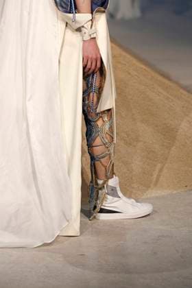 Yuima Nakazato Haute Couture spring summer 2025 Paris january 2025 Yuima Nakazato Haute Couture spring summer 2025 Paris january 2025, Credit:Zeppelin Avalon  Copyright: xZeppelinx xAvalonx 0958652669