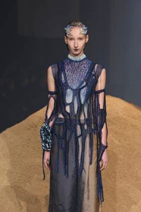 Yuima Nakazato Haute Couture spring summer 2025 Paris january 2025 Yuima Nakazato Haute Couture spring summer 2025 Paris january 2025, Credit:Zeppelin Avalon  Copyright: xZeppelinx xAvalonx 0958652708