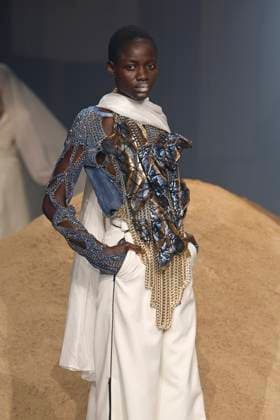 Yuima Nakazato Haute Couture spring summer 2025 Paris january 2025 Yuima Nakazato Haute Couture spring summer 2025 Paris january 2025, Credit:Zeppelin Avalon  Copyright: xZeppelinx xAvalonx 0958652728