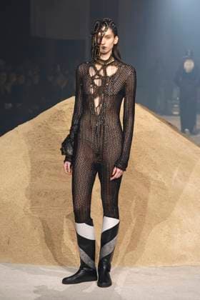 Yuima Nakazato Haute Couture spring summer 2025 Paris january 2025 Yuima Nakazato Haute Couture spring summer 2025 Paris january 2025, Credit:Zeppelin Avalon  Copyright: xZeppelinx xAvalonx 0958652997