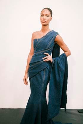Paris Fashion Week HC SS25 Elie Saab 439839 2025 01 29 France  Copyright: xJean-BaptistexSoulliatx xStarfacex STAR_439839_041