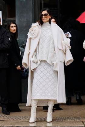 PFW - Elie Saab Arrivals Paris, France - January 29: Sonam Kapoor arrives to Elie Saab fashion show during the Haute Couture Fall Winter 2025 - 2026 Fashion Week on January 29, 2025 in Paris, France. Photo by Marco Piovanotto Abacapress.com Paris France  Copyright: xPiovanottoxMarco ABACAx