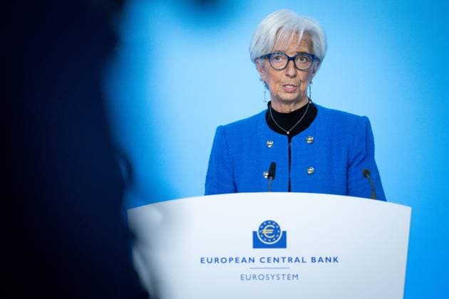 News Themen der Woche KW05 News Bilder des Tages Pressekonferenz der EZB Europaeische Zentralbank Christine Lagarde Praesidentin der Europaeischen Zentralbank bei der heutigen Pressekonferenz in der EZB Europaeischen Zentralbank in Frankfurt, Frankfurt, 30.01.2025 Frankfurt Hessen Deutschland *** Press conference of the ECB European Central Bank Christine Lagarde President of the European Central Bank at todays press conference at the ECB European Central Bank in Frankfurt, Frankfurt, 30 01 2025 Frankfurt Hessen Germany