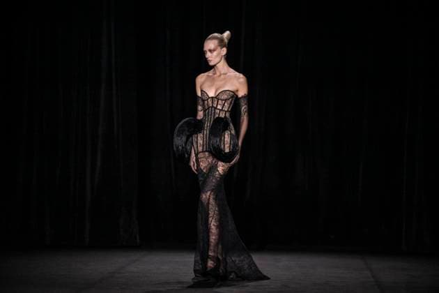 PFW - Ashi Studio Runway A model walks the runway during the Ashi Studio Haute-Couture Spring Summer 2025 show as part of Paris Fashion Week in Paris, France on January 30, 2025. Photo by Eliot Blondet ABACAPRESS.COM Paris France  Copyright: xBlondetxEliot ABACAx