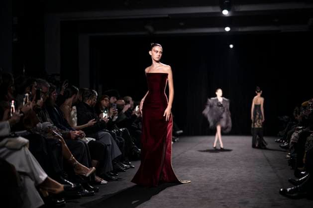 PFW - Ashi Studio Runway A model walks the runway during the Ashi Studio Haute-Couture Spring Summer 2025 show as part of Paris Fashion Week in Paris, France on January 30, 2025. Photo by Eliot Blondet ABACAPRESS.COM Paris France  Copyright: xBlondetxEliot ABACAx