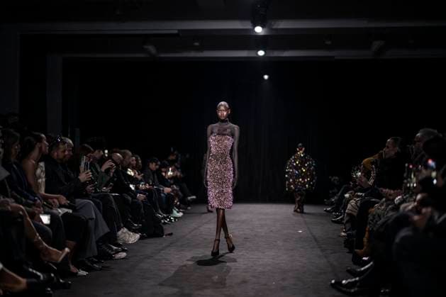 PFW - Ashi Studio Runway A model walks the runway during the Ashi Studio Haute-Couture Spring Summer 2025 show as part of Paris Fashion Week in Paris, France on January 30, 2025. Photo by Eliot Blondet ABACAPRESS.COM Paris France  Copyright: xBlondetxEliot ABACAx