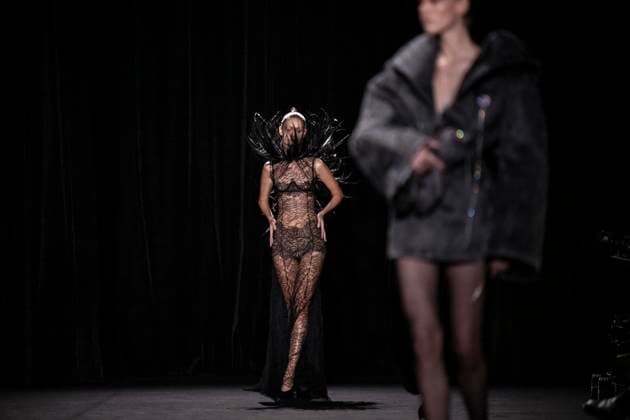 PFW - Ashi Studio Runway A model walks the runway during the Ashi Studio Haute-Couture Spring Summer 2025 show as part of Paris Fashion Week in Paris, France on January 30, 2025. Photo by Eliot Blondet ABACAPRESS.COM Paris France  Copyright: xBlondetxEliot ABACAx