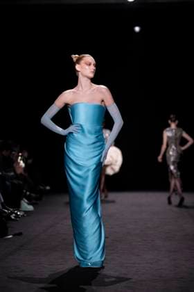 PFW - Ashi Studio Runway A model walks the runway during the Ashi Studio Haute-Couture Spring Summer 2025 show as part of Paris Fashion Week in Paris, France on January 30, 2025. Photo by Eliot Blondet ABACAPRESS.COM Paris France  Copyright: xBlondetxEliot ABACAx
