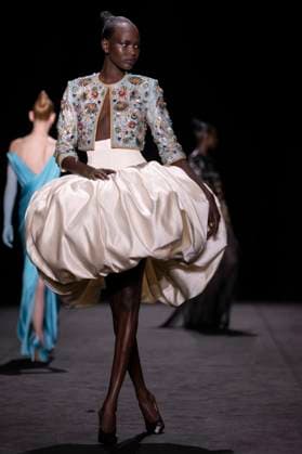 PFW - Ashi Studio Runway A model walks the runway during the Ashi Studio Haute-Couture Spring Summer 2025 show as part of Paris Fashion Week in Paris, France on January 30, 2025. Photo by Eliot Blondet ABACAPRESS.COM Paris France  Copyright: xBlondetxEliot ABACAx
