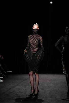 PFW - Ashi Studio Runway A model walks the runway during the Ashi Studio Haute-Couture Spring Summer 2025 show as part of Paris Fashion Week in Paris, France on January 30, 2025. Photo by Eliot Blondet ABACAPRESS.COM Paris France  Copyright: xBlondetxEliot ABACAx