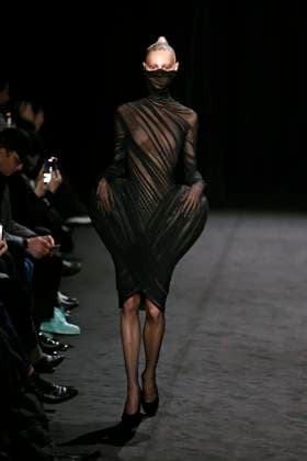 ASHI STUDIO Haute Couture spring summer 2025 Paris january 2005 ASHI STUDIO Haute Couture spring summer 2025 Paris january 2005, Credit:Zeppelin Avalon  Copyright: xZeppelinx xAvalonx 0958892959