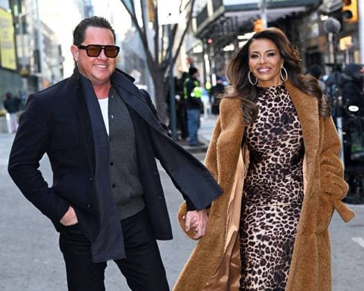 Entertainment Themen der Woche KW05 Entertainment Bilder des Tages Dolores Catania of The Real Housewives of New Jersey spotted sharing a kiss with her boyfriend Paul Connell while promoting The Traitors Season 3 in New York City Featuring: Paul Connell, Dolores Catania Where: New York City, New York, United States When: 30 Jan 2025 Credit: Elder Ordonez INSTARimages EDITORIAL USE ONLY. NOT FOR USE BY NEWSPAPERS BASED IN THE UK. Copyright: xx instar54474830