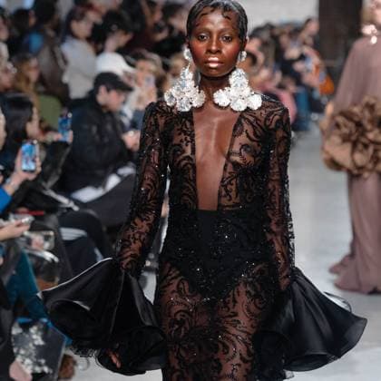 PARIS FASHION WEEK HAUTE COUTURE JUANA MARTIN sylvie lefort photography MAXPPP 30 01 2025 @sylvie Lefort Photography MAXPPP 30 01 25 Models present creations from the Sprint summer 2025 26 Haute Couture collection By JUANA MARTIN during the Paris Fashion Week, in Paris, France JANUARY 30th 2025 The presentation of the Womens Haute Couture collections from 27th january 2025 to 30th January 25 -.  Copyright: xMAXPPPxsylviexlefortxphotographyx LFR202501301983 LFR202501301983