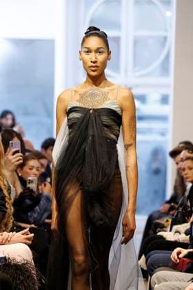 Peet Dullaert Haute Couture spring summer 2025 Paris january 2005 Peet Dullaert Haute Couture spring summer 2025 Paris january 2005, Credit:Zeppelin Avalon  Copyright: xZeppelinx xAvalonx 0958961629