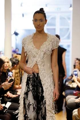 Peet Dullaert Haute Couture spring summer 2025 Paris january 2005 Peet Dullaert Haute Couture spring summer 2025 Paris january 2005, Credit:Zeppelin Avalon  Copyright: xZeppelinx xAvalonx 0958962500