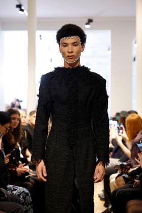 Peet Dullaert Haute Couture spring summer 2025 Paris january 2005 Peet Dullaert Haute Couture spring summer 2025 Paris january 2005, Credit:Zeppelin Avalon  Copyright: xZeppelinx xAvalonx 0958962928