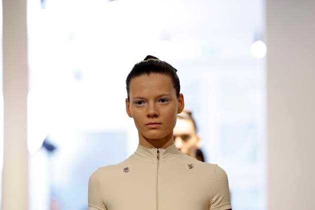 Peet Dullaert Haute Couture spring summer 2025 Paris january 2005 Peet Dullaert Haute Couture spring summer 2025 Paris january 2005, Credit:Zeppelin Avalon  Copyright: xZeppelinx xAvalonx 0958963004