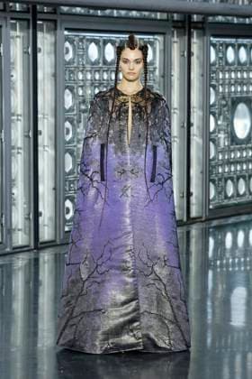 Maison Sara Chraibi Haute Couture spring summer 2025 Paris january 2005 Maison Sara Chraibi Haute Couture spring summer 2025 Paris january 2005, Credit:Zeppelin Avalon  Copyright: xZeppelinx xAvalonx 0959007583