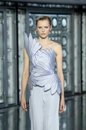 Maison Sara Chraibi Haute Couture spring summer 2025 Paris january 2005 Maison Sara Chraibi Haute Couture spring summer 2025 Paris january 2005, Credit:Zeppelin Avalon  Copyright: xZeppelinx xAvalonx 0959007833
